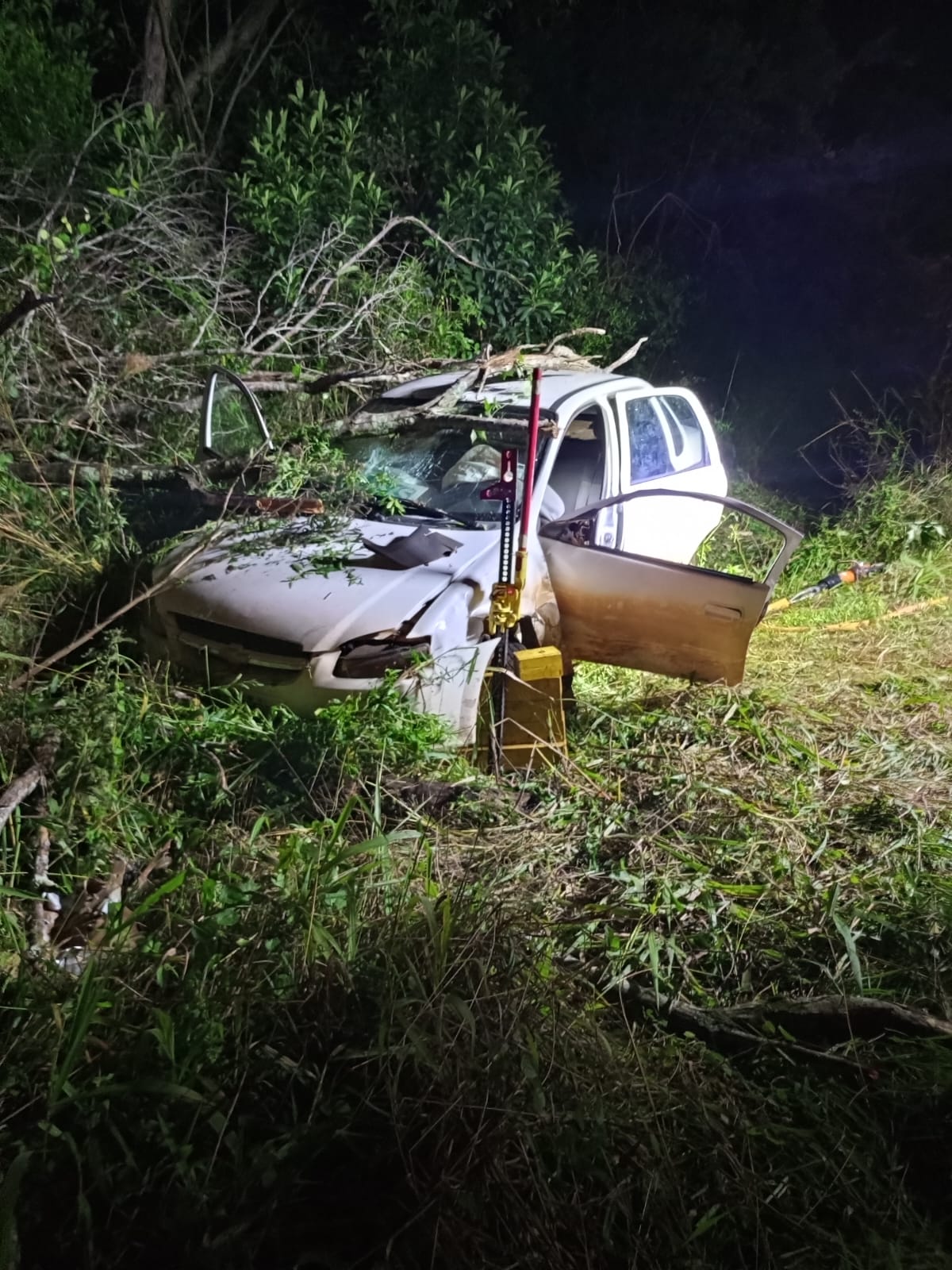 Varios heridos tras un choque frontal en la Ruta 14  3